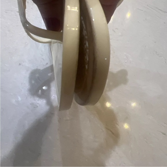 Tory Burch Mini Miller Flat Thong Sandals 6M ivory off white - Picture 9 of 10